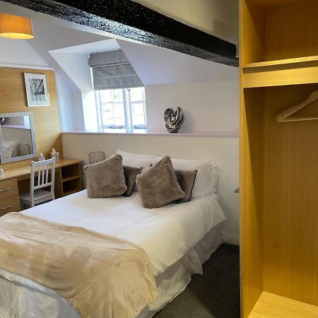 Bed and Breakfast The Coffee Pot Tavern Potterspury Экстерьер фото