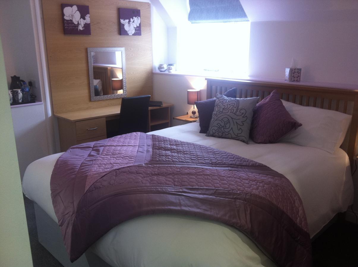 Bed and Breakfast The Coffee Pot Tavern Potterspury Экстерьер фото